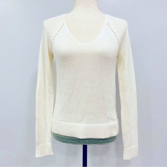 LILLY PULITZER XS Classic Cream Open Knit Crochet V-Neck Sweater Cottagecore - Picture 1 of 16